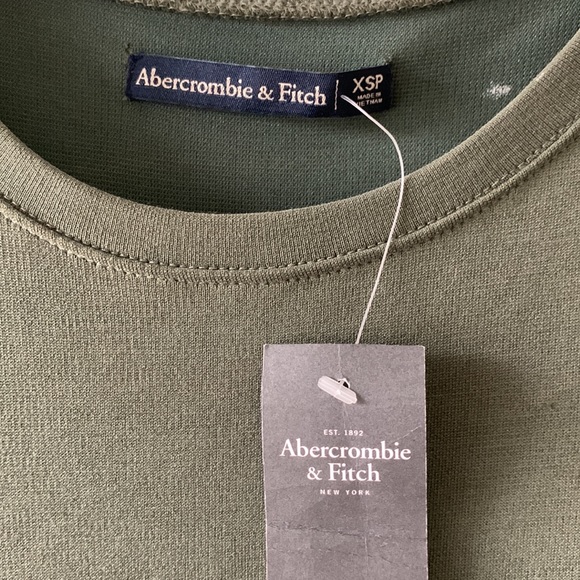 NWT Abercrombie and Fitch Dress - Picture 2 of 10
